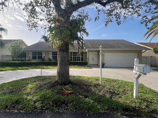 14131 SW 146th Ter, Miami, FL 33186