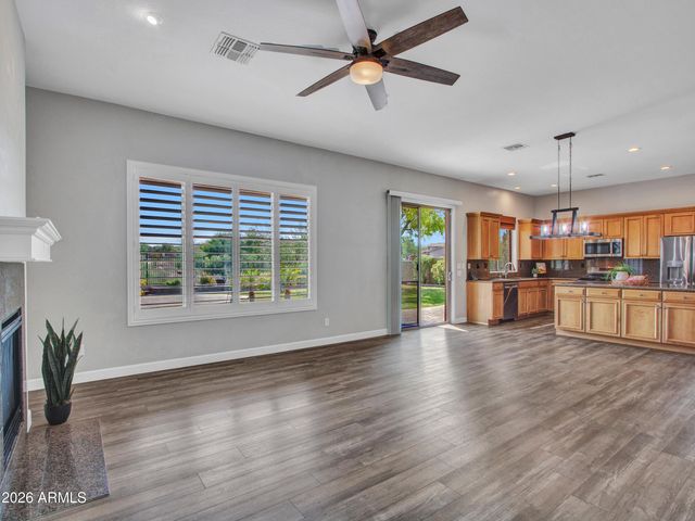 42509 N ACADIA Way, Anthem, AZ 85086