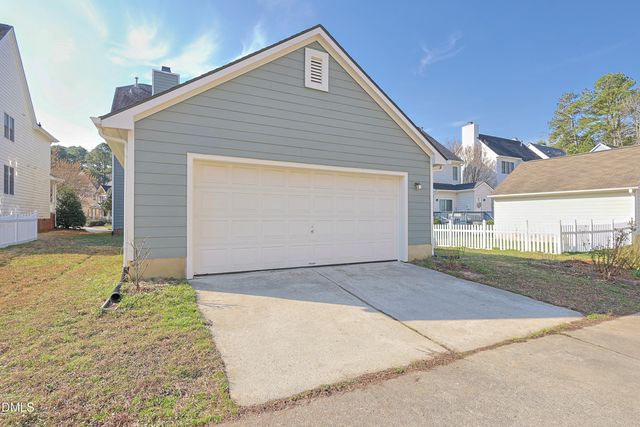 115 Chancellors Ridge, Durham, NC 27713