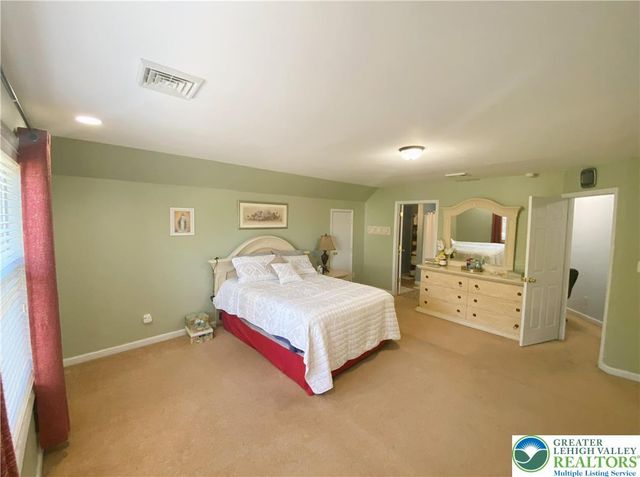 5821 Daniel Street, Upper Macungie Twp, PA 18104