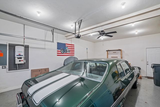 1706 Brayton Point Rd, Somerset, MA 02726