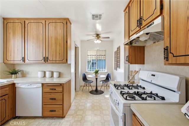 4264 Sanborn Avenue, Lynwood, CA 90262