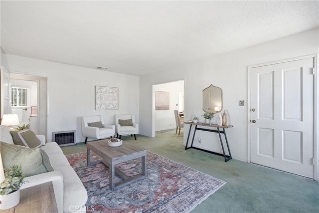4264 Sanborn Avenue, Lynwood, CA 90262