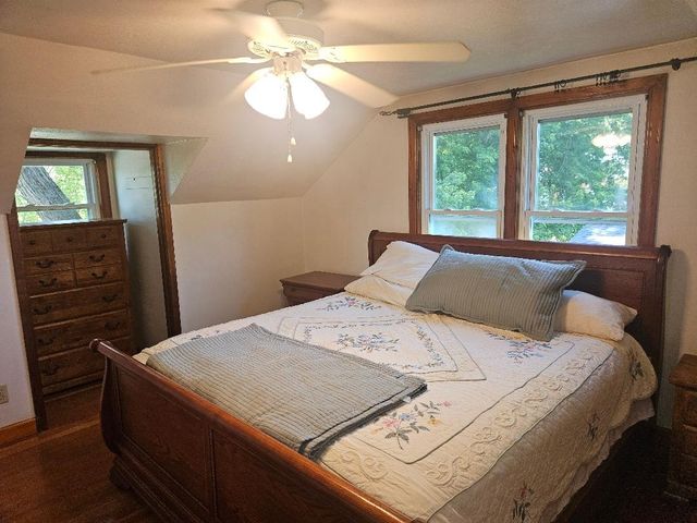 704 8th Avenue, Belle Plaine, IA 52208