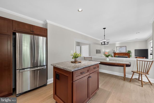 56 DOUGLASS RD, Lansdale, PA 19446