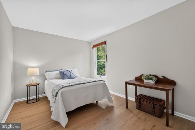 56 DOUGLASS RD, Lansdale, PA 19446