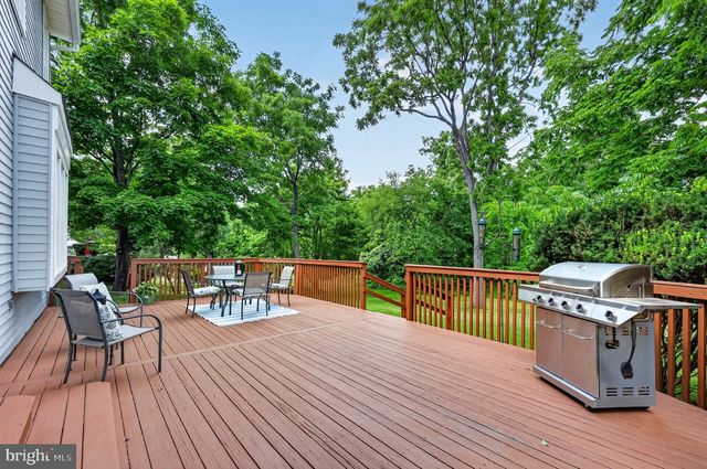 56 DOUGLASS RD, Lansdale, PA 19446