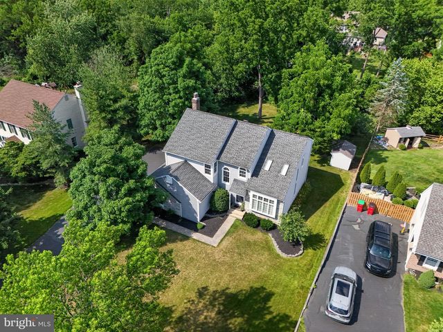 56 DOUGLASS RD, Lansdale, PA 19446