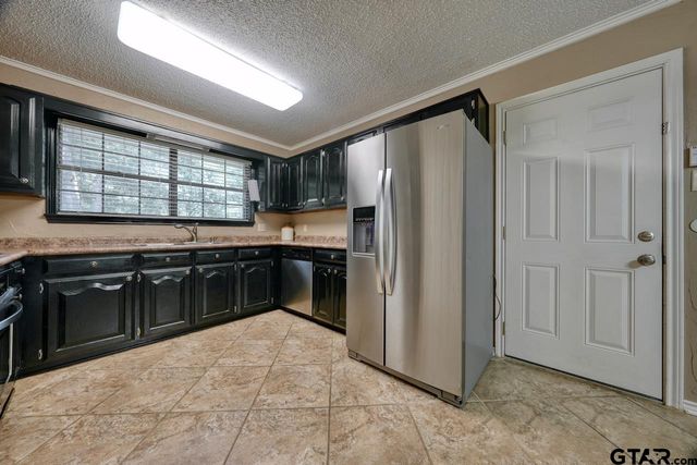 10925 Mosswood Drive, Tyler, TX 75703