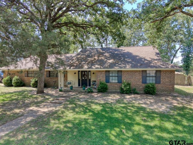 10925 Mosswood Drive, Tyler, TX 75703