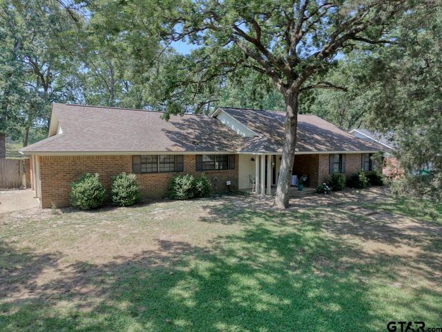 10925 Mosswood Drive, Tyler, TX 75703
