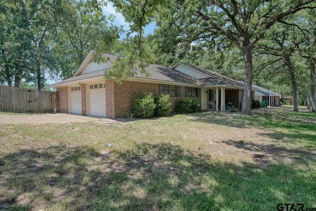 10925 Mosswood Drive, Tyler, TX 75703