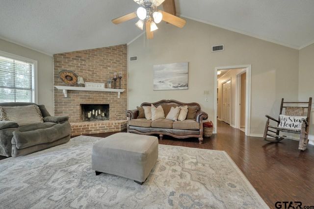 10925 Mosswood Drive, Tyler, TX 75703