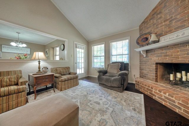10925 Mosswood Drive, Tyler, TX 75703