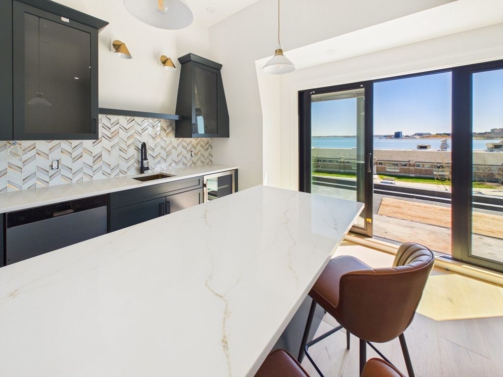 1676 Columbia Road 3, Boston, MA 02127