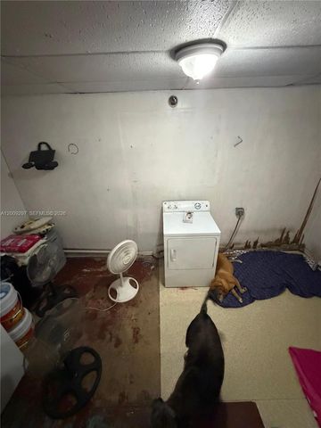 6741 NW 6th Ct, Miami, FL 33150