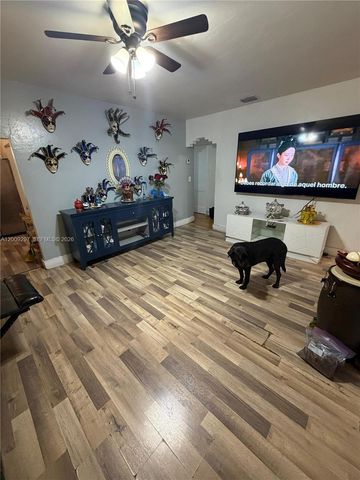 6741 NW 6th Ct, Miami, FL 33150