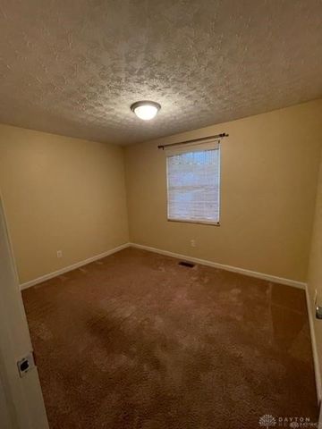 7207 Belle Plain Drive, Dayton, OH 45424