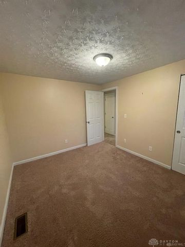 7207 Belle Plain Drive, Dayton, OH 45424