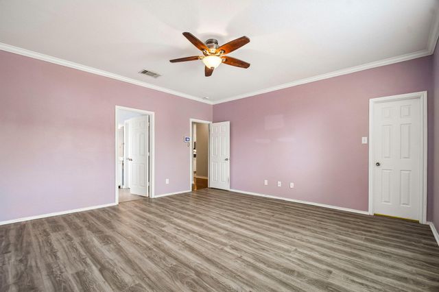 123 Cowboy CV, Kyle, TX 78640