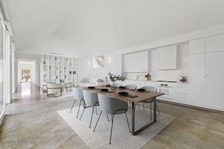 233 W 25th, Houston, TX 77008