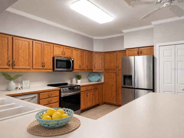 140 50TH STREET, Holmes Beach, FL 34217
