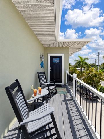 140 50TH STREET, Holmes Beach, FL 34217