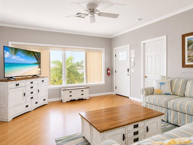 140 50TH STREET, Holmes Beach, FL 34217