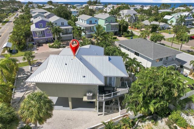 140 50TH STREET, Holmes Beach, FL 34217