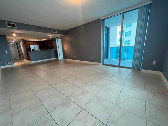 2641 N Flamingo Rd 1701N, Sunrise, FL 33323