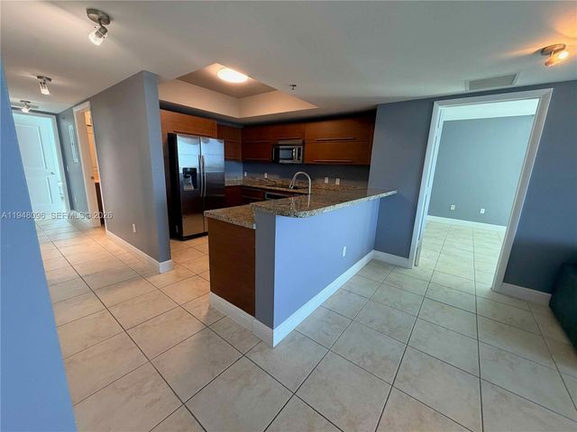 2641 N Flamingo Rd 1701N, Sunrise, FL 33323