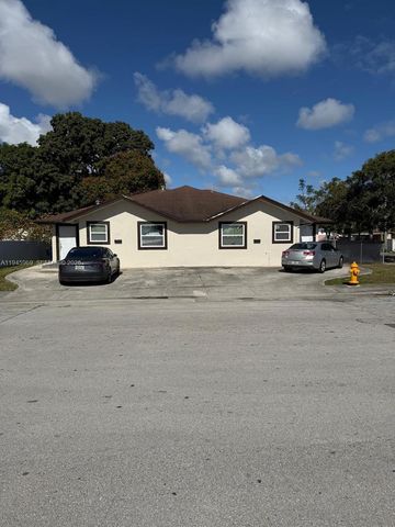 10501-10503 SW 172, Miami, FL 33157
