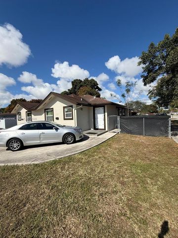 10501-10503 SW 172, Miami, FL 33157