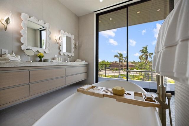 590 DE NARVAEZ DRIVE, Longboat Key, FL 34228