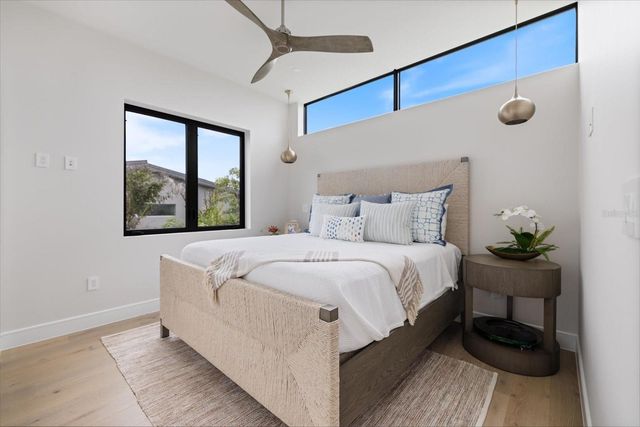 590 DE NARVAEZ DRIVE, Longboat Key, FL 34228