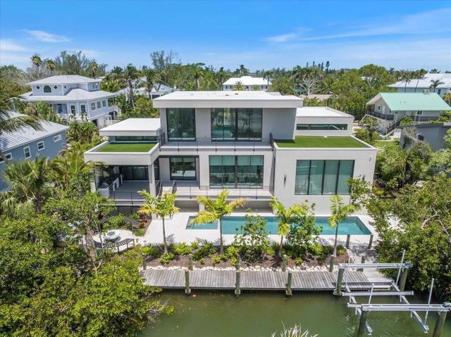 590 DE NARVAEZ DRIVE, Longboat Key, FL 34228