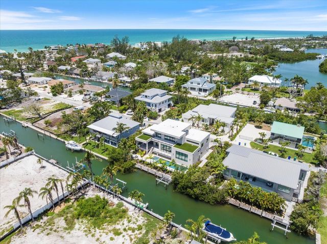 590 DE NARVAEZ DRIVE, Longboat Key, FL 34228