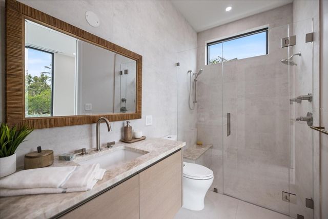 590 DE NARVAEZ DRIVE, Longboat Key, FL 34228