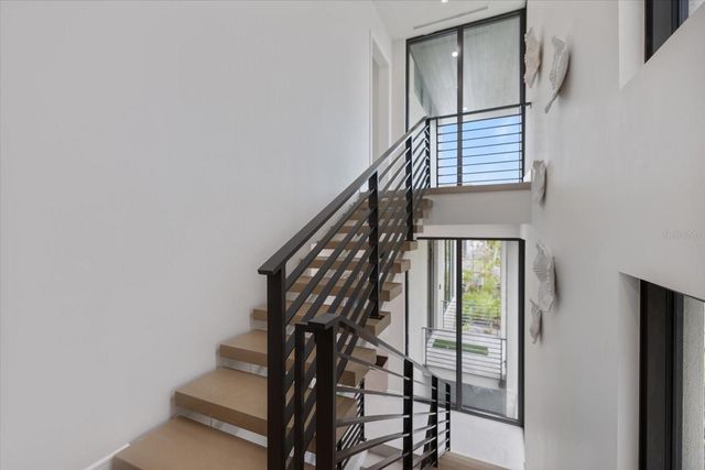 590 DE NARVAEZ DRIVE, Longboat Key, FL 34228