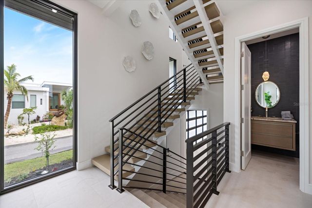 590 DE NARVAEZ DRIVE, Longboat Key, FL 34228