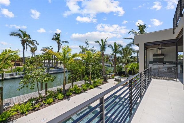 590 DE NARVAEZ DRIVE, Longboat Key, FL 34228