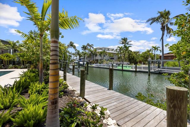 590 DE NARVAEZ DRIVE, Longboat Key, FL 34228