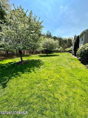 76 Des Moines Court, Tinton Falls, NJ 07712