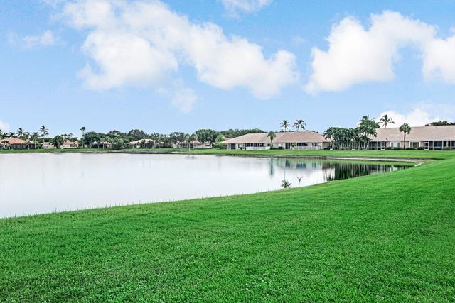 8429 LONG BAY, West Palm Beach, FL 33411