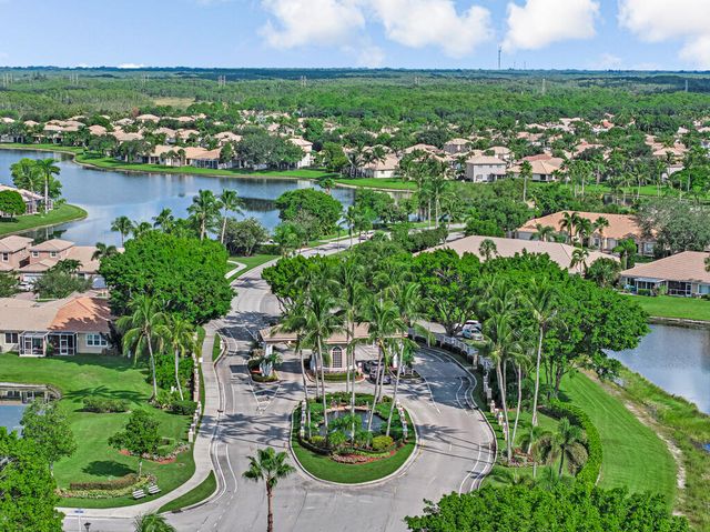 8429 LONG BAY, West Palm Beach, FL 33411