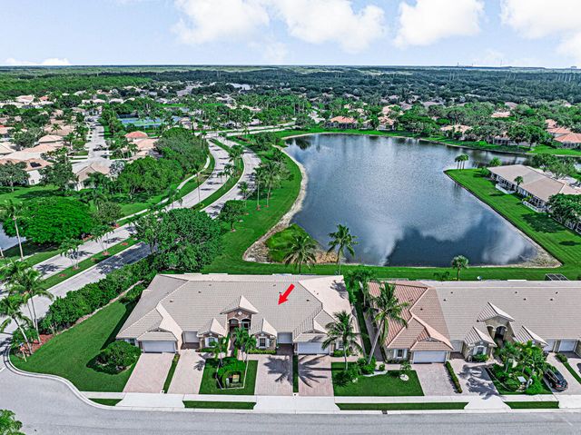 8429 LONG BAY, West Palm Beach, FL 33411