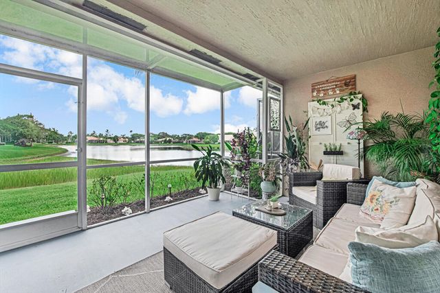 8429 LONG BAY, West Palm Beach, FL 33411