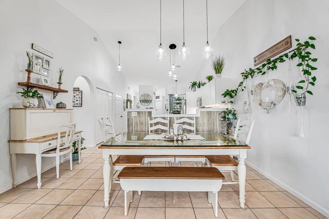8429 LONG BAY, West Palm Beach, FL 33411
