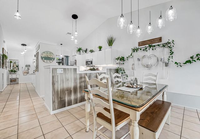 8429 LONG BAY, West Palm Beach, FL 33411