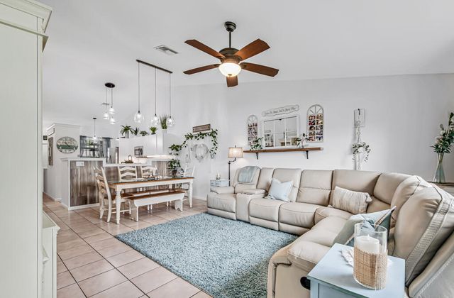 8429 LONG BAY, West Palm Beach, FL 33411